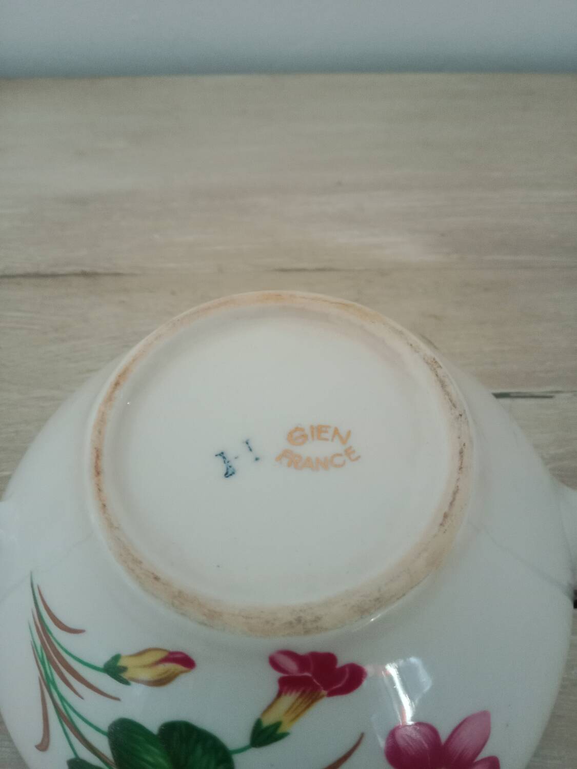 Gien earthenware gravy boat