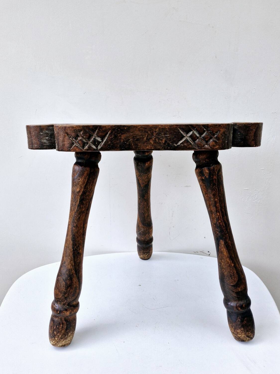 Rare Old Tripod Milking Stool Carved Solid Wood Popular Art