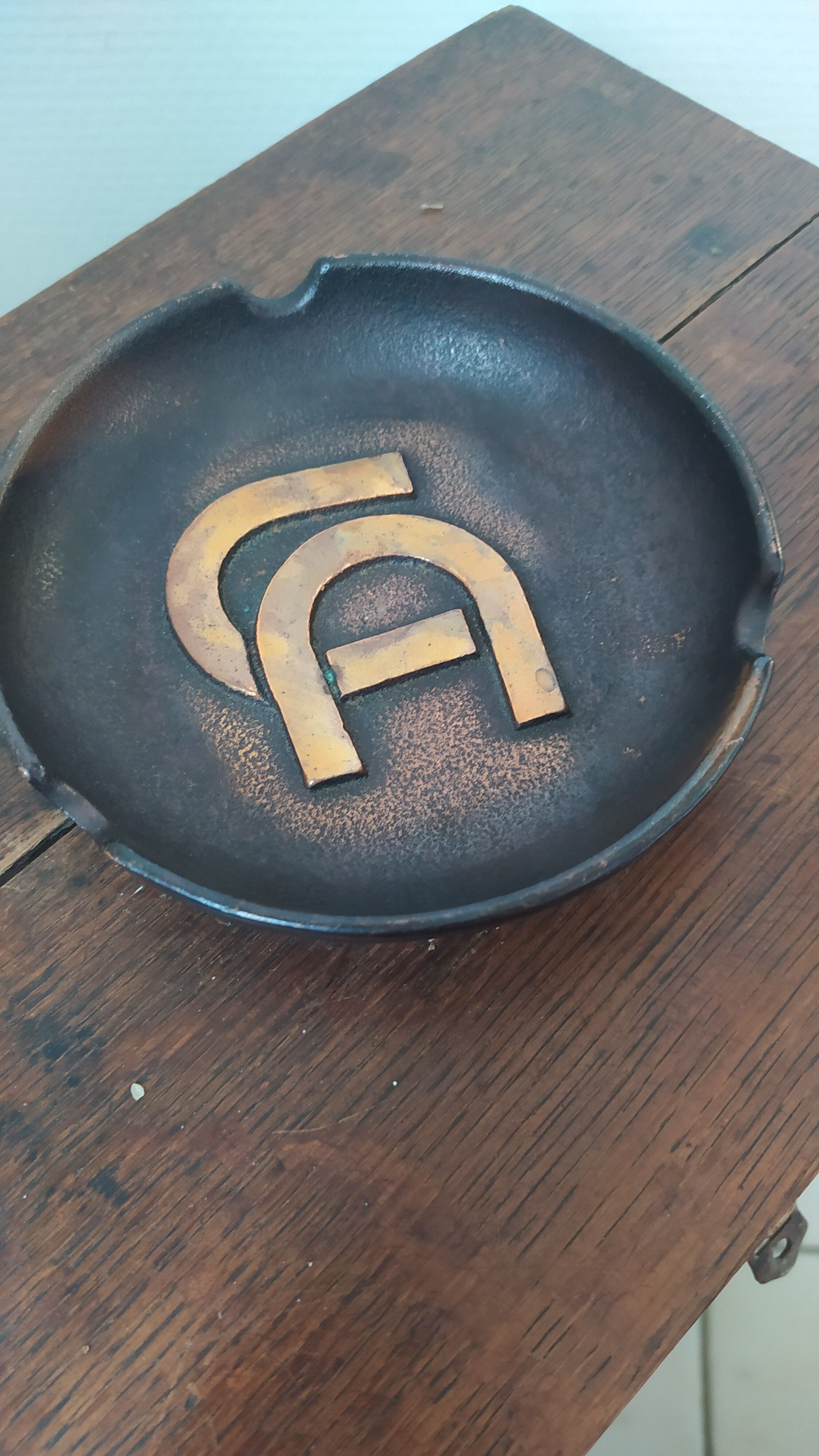 Crédit Agricole advertising ashtray in cast iron
