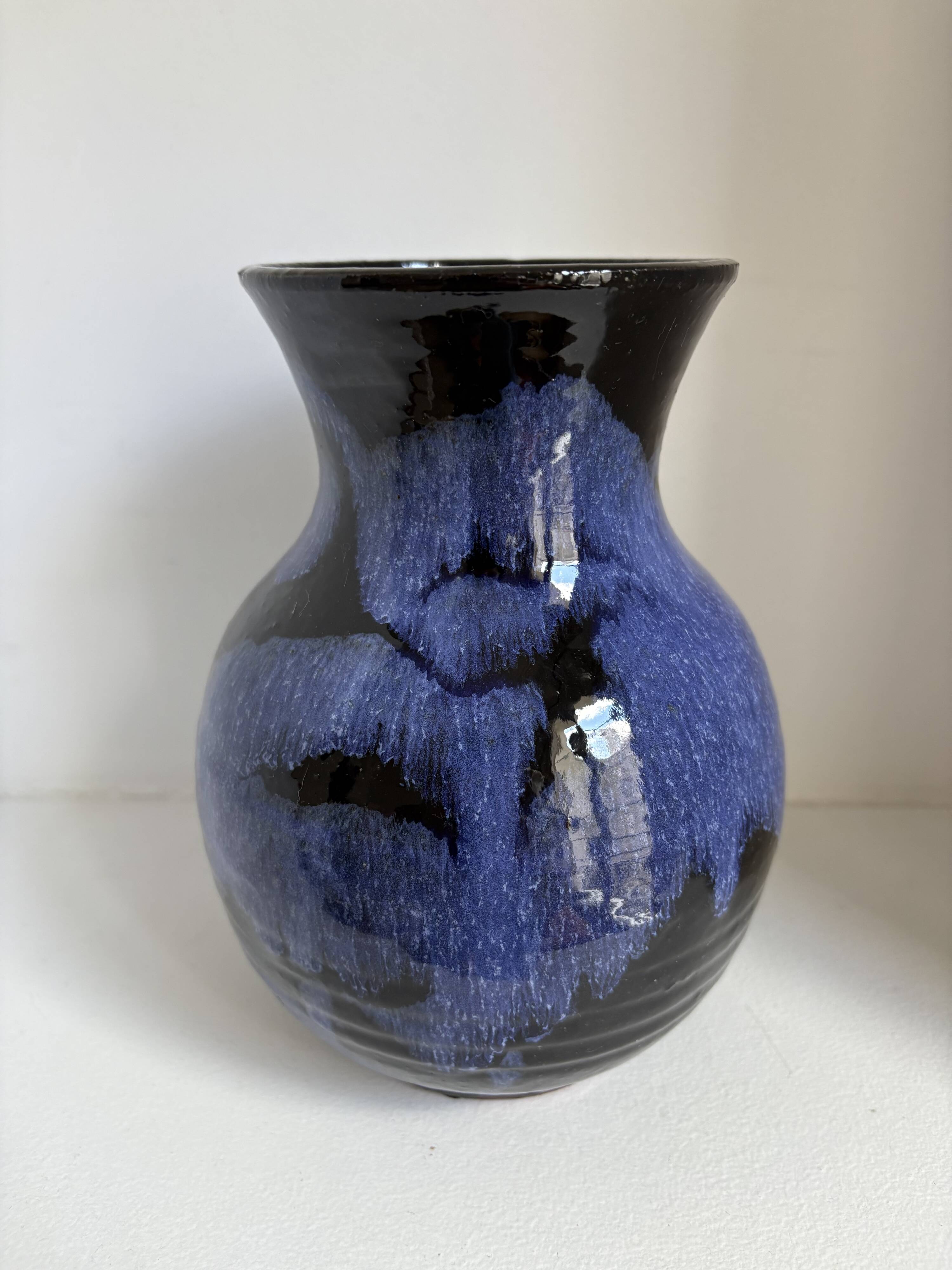 Set of 22 decorative items