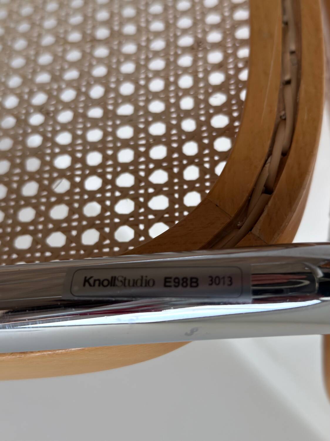 Marcel Breuer Cesca B32 chairs Knoll edition