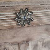 Parisian bonnetière wardrobe