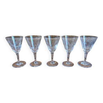 Set de 5 verres à pied en cristal forme conique ciselé vintage