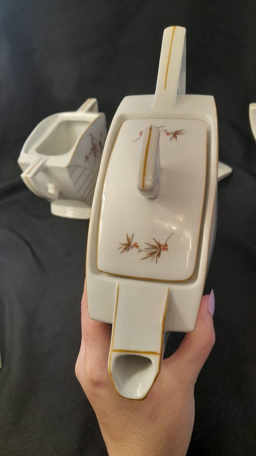 Art deco style coffee service 1 coffee maker, 1 milk jug, and 1 sugar bowl