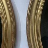 Oil on canvas Pair of portraits in gilded oval frames, 19th century