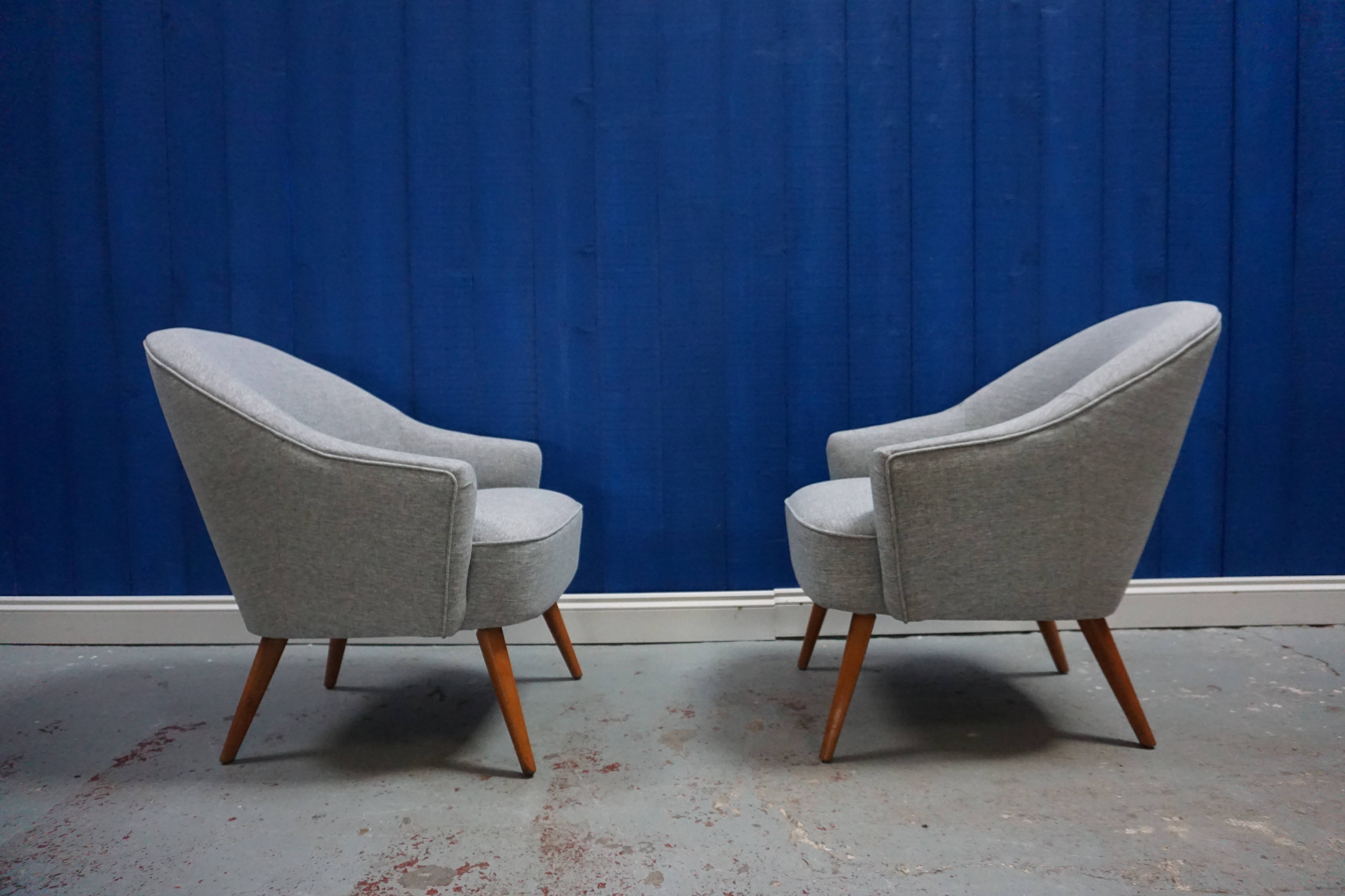 Paire de fauteuils 1950