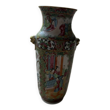 Chinese porcelain vase