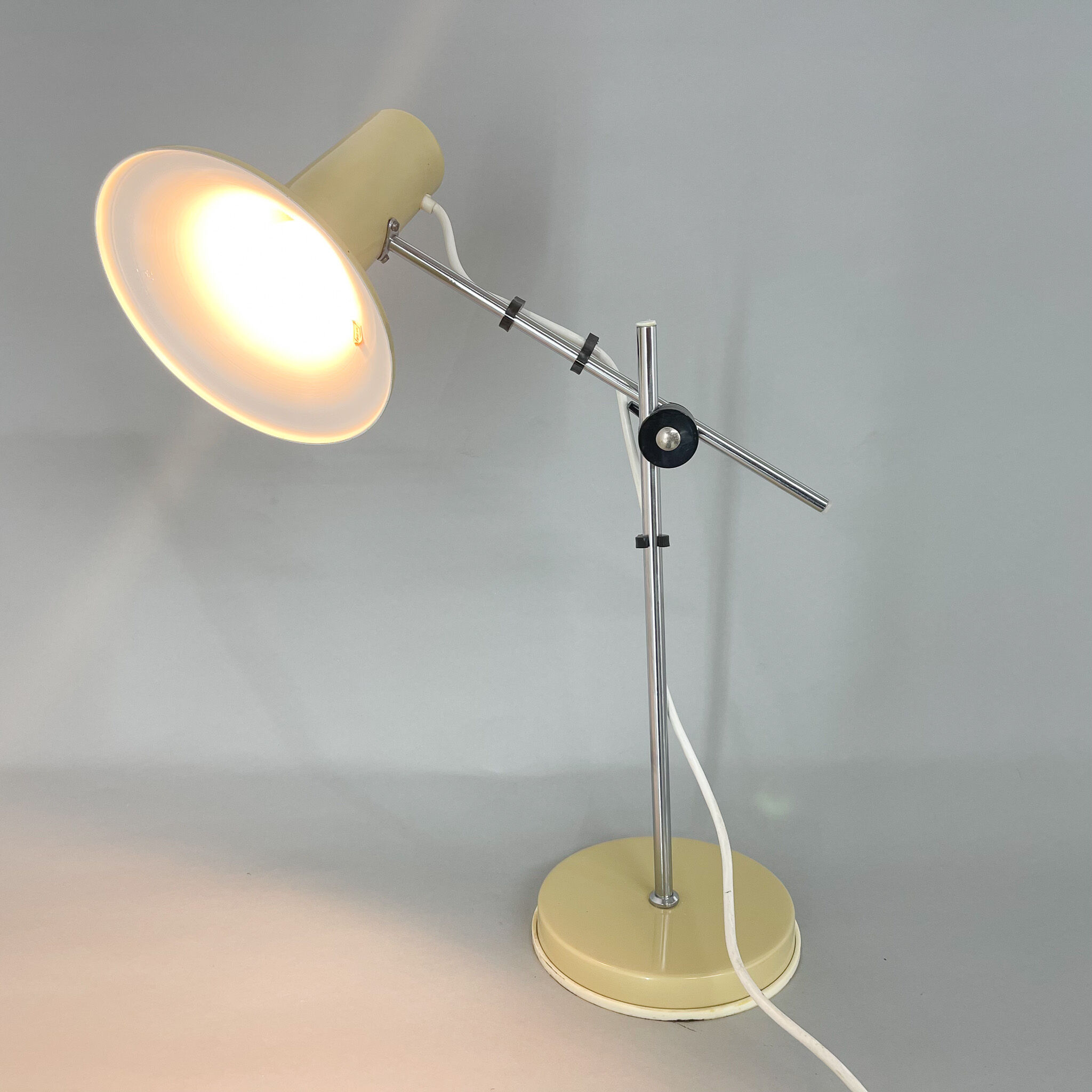 1970's Adjustable Metal Table Lamp in Creamy Colour, Hungary