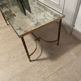 Table basse neo classique en laiton et miroir oxydé