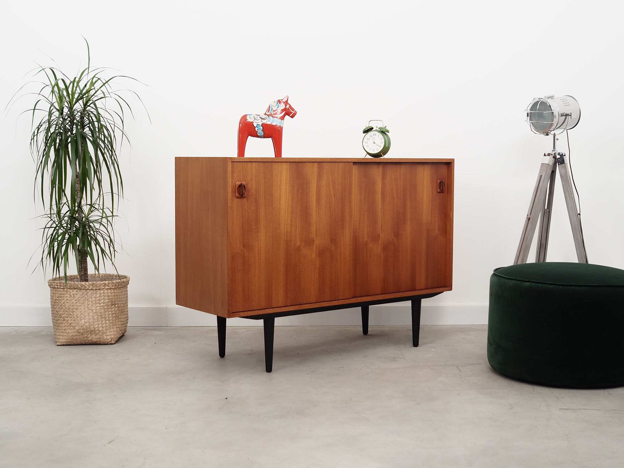 Teak dresser, 70's, Danish design, production: Denmark