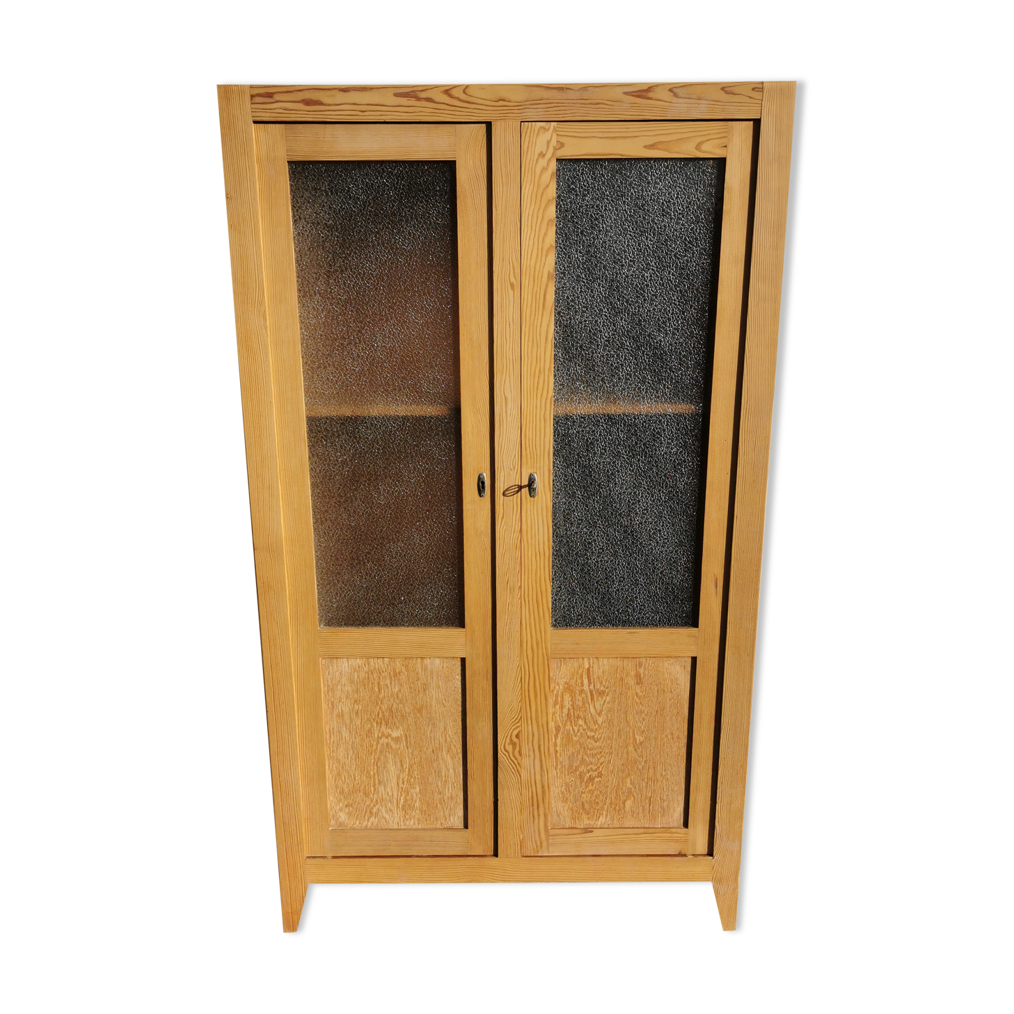 Parisian glazed wardrobe