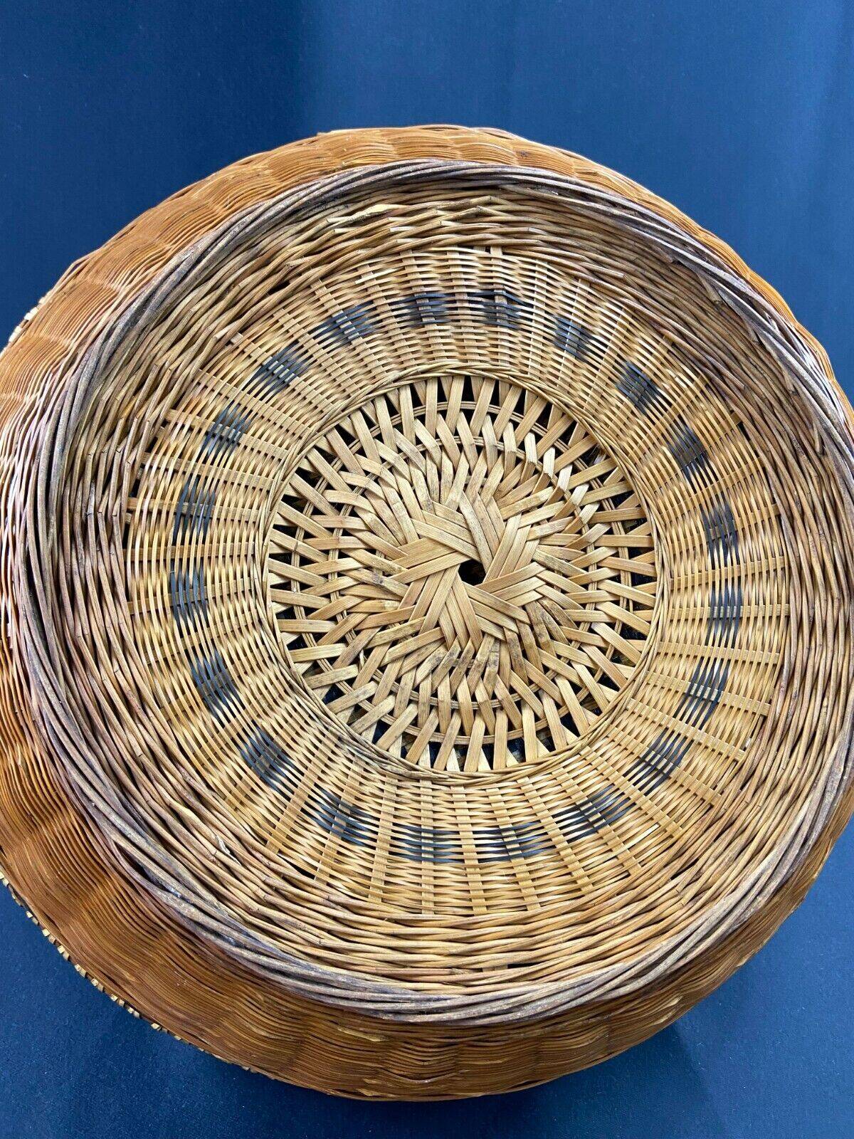 China woven bamboo rice or tea basket late 19th century early 20th century