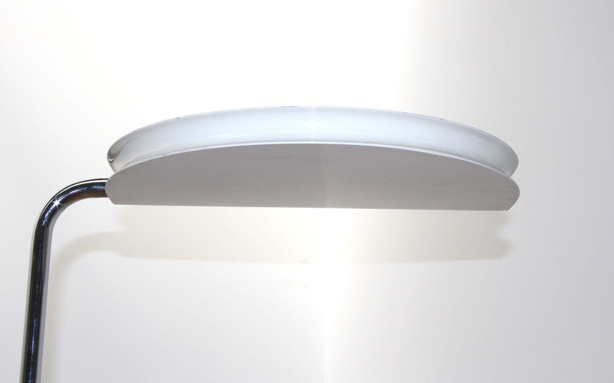 Mezzaluna, bruno gecchelin floor lamp