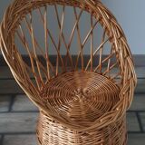 Fauteuil en rotin pour enfant