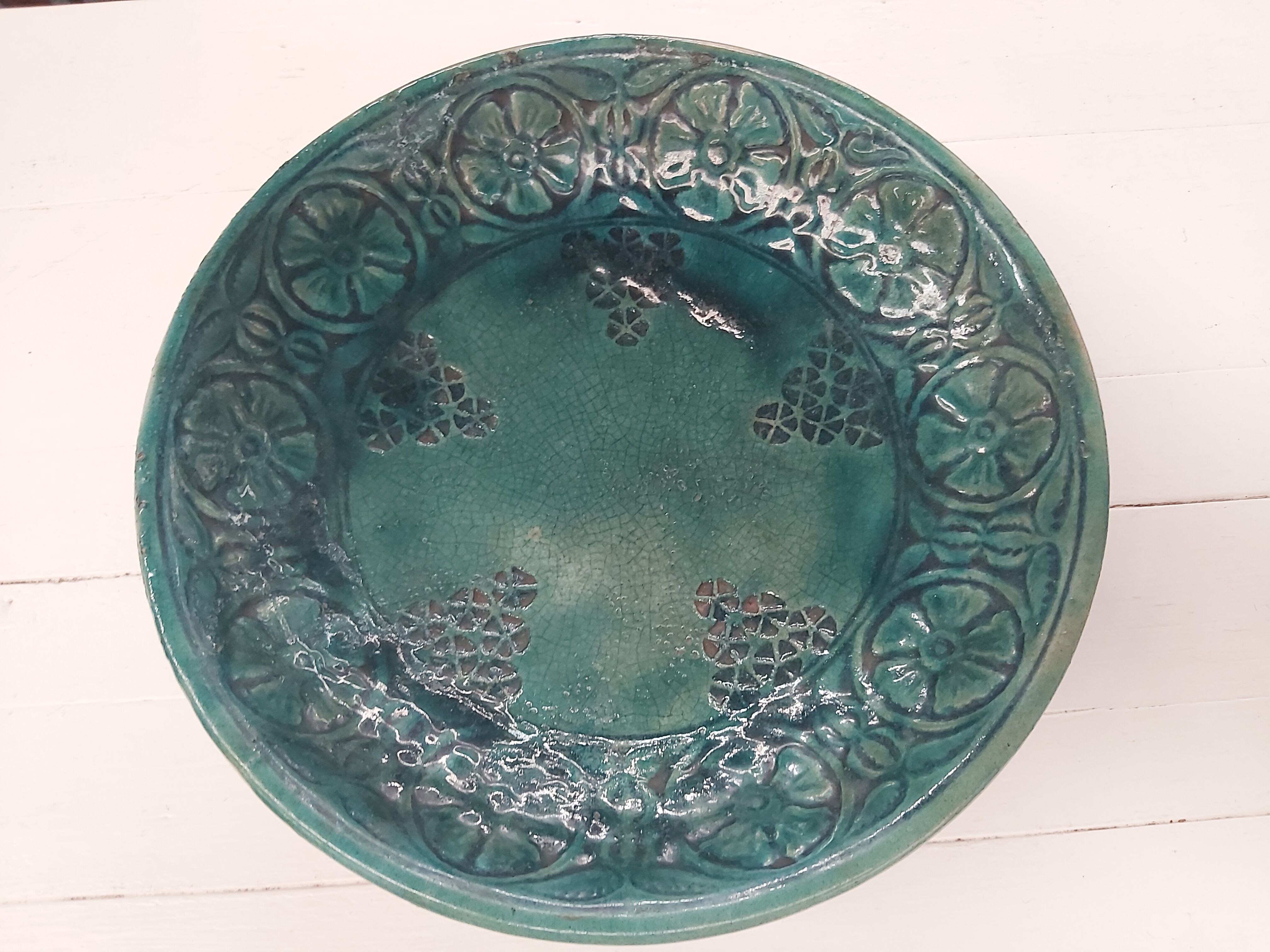 Cracked ceramic oriental cut