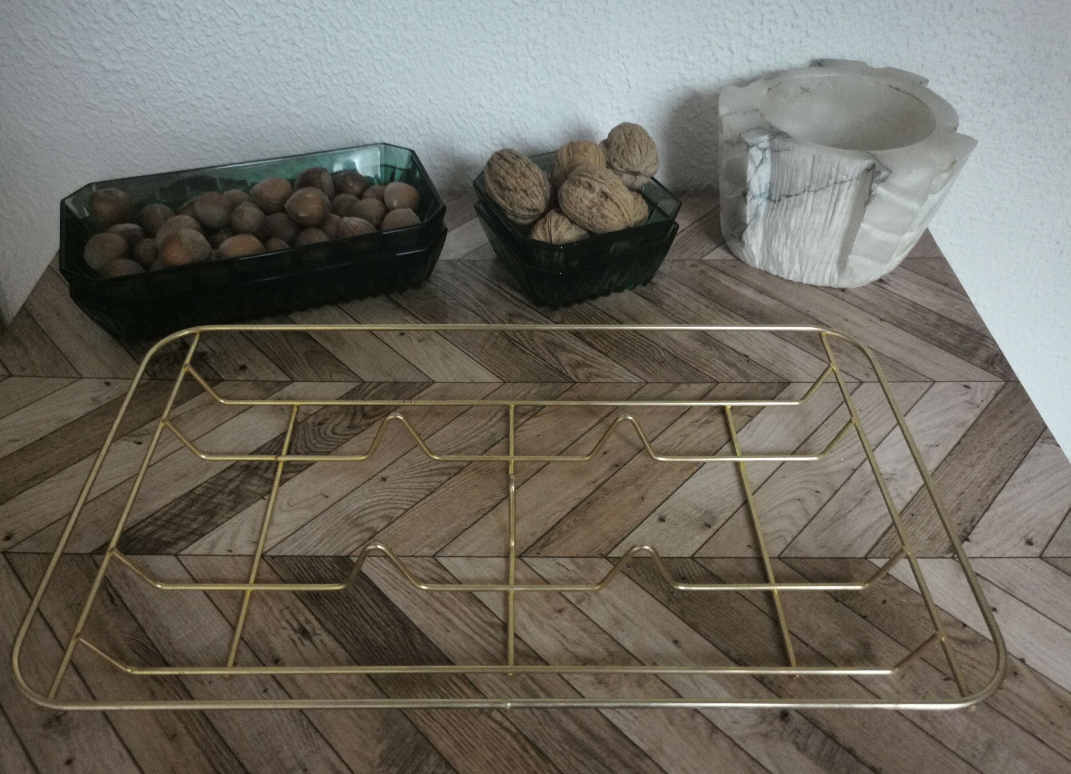 Arcoroc Emerald green and gold aperitif tray