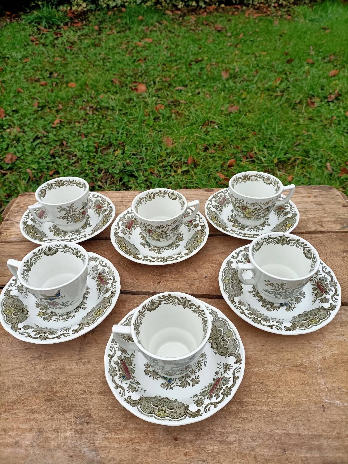 Ensemble de Tasses à Café ~ England