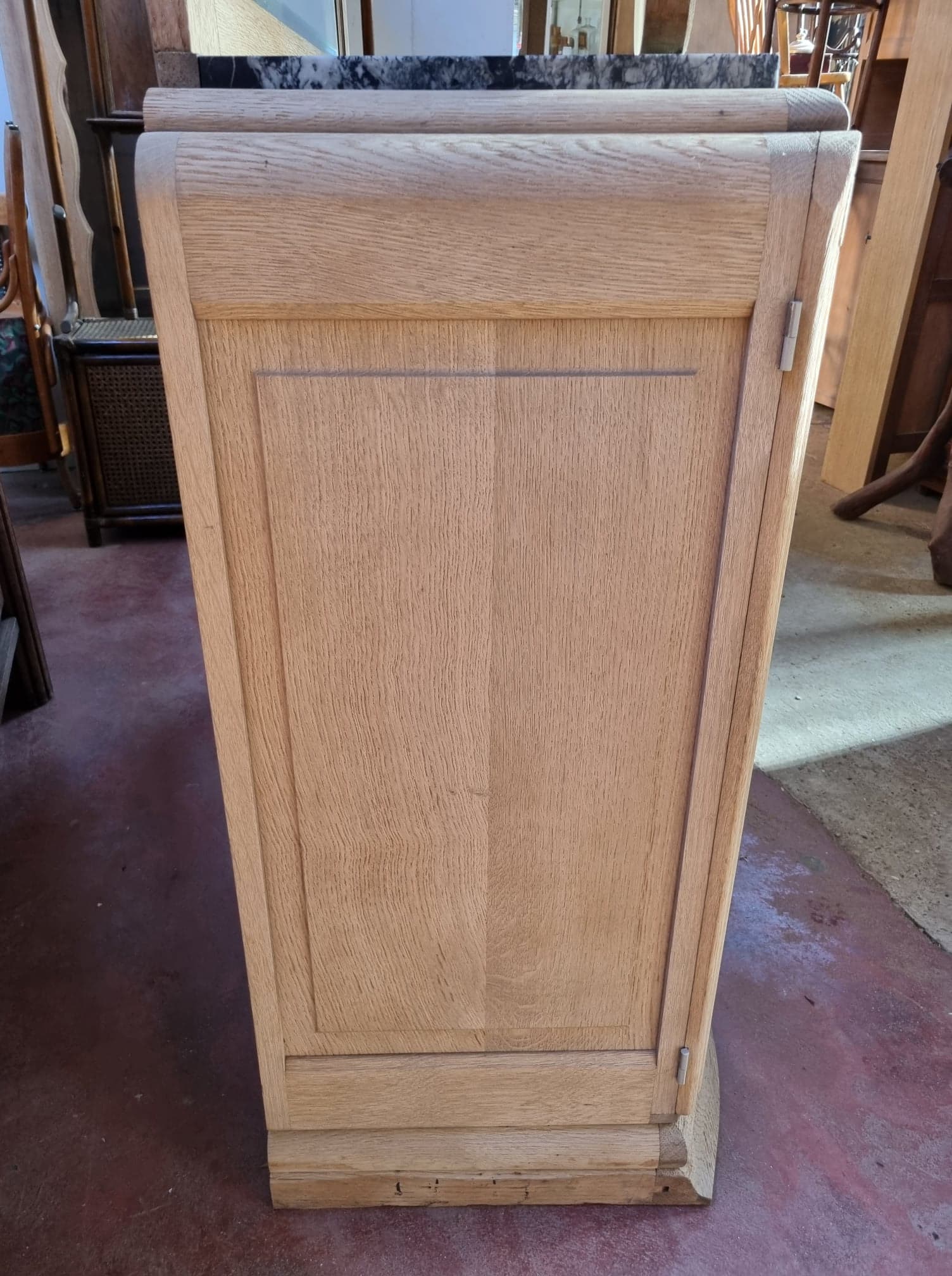 Sideboard 2 oak bodies, from the 1940s / 1950s
