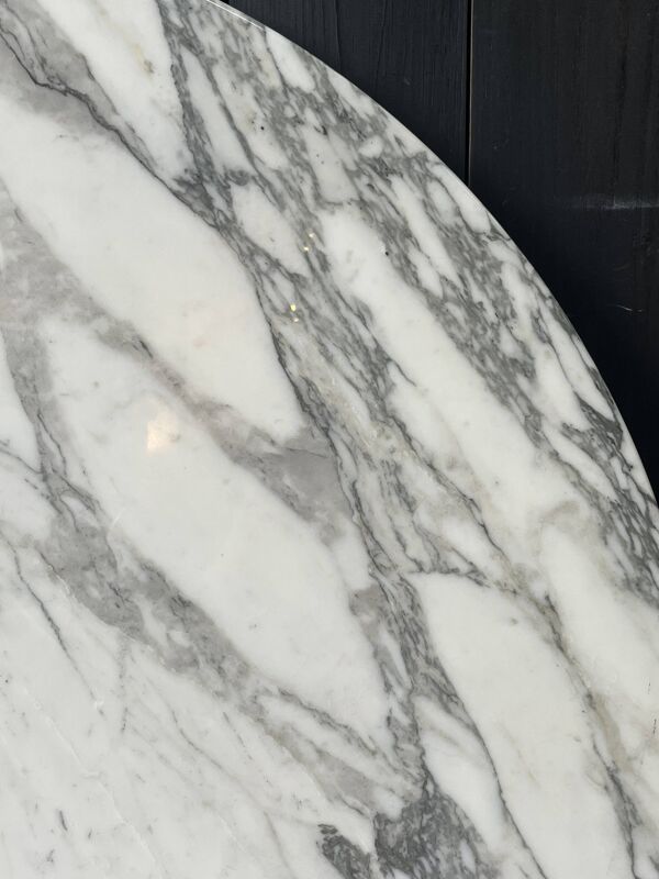 Eero Saarinen  Édition Knoll International  Table Tulip