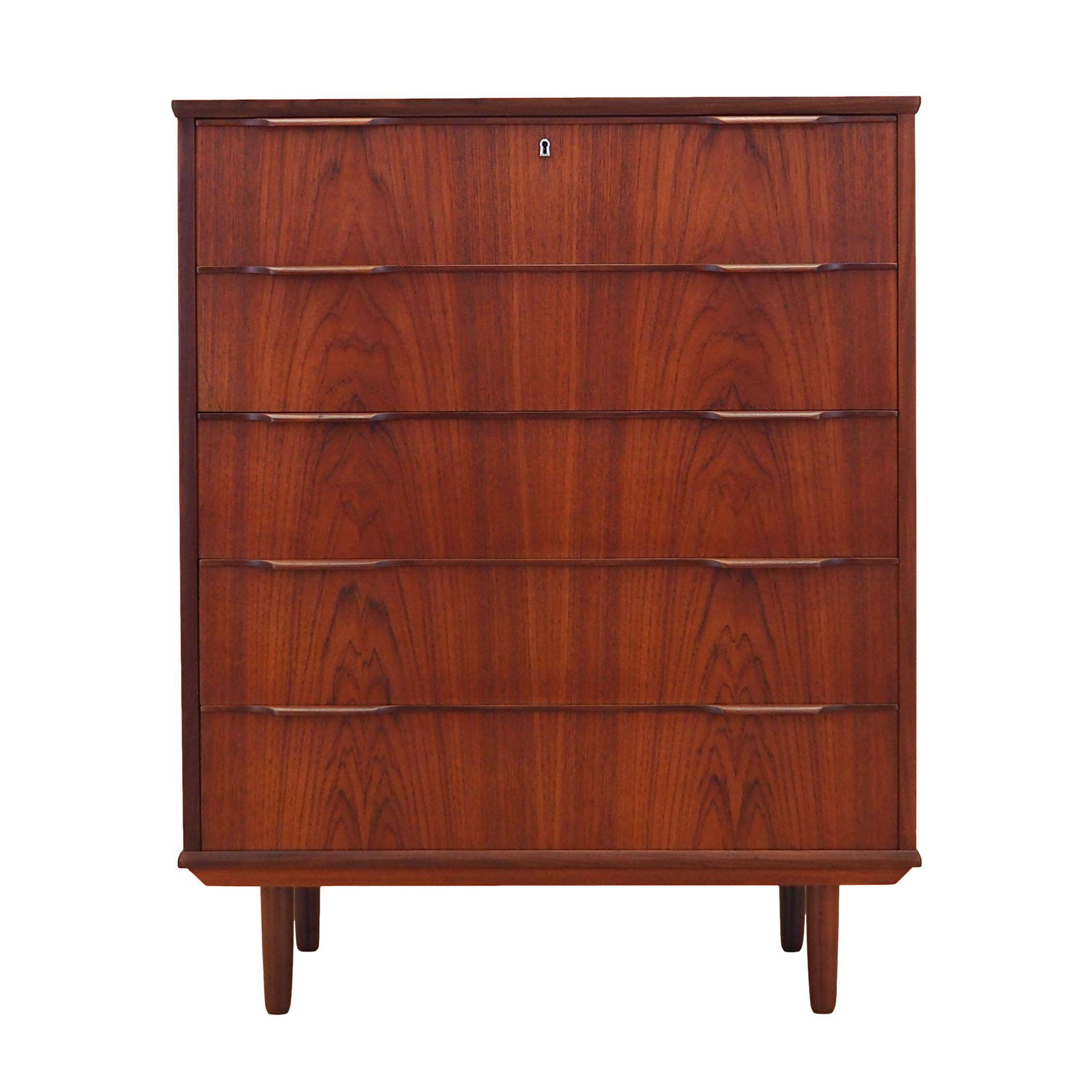 Commode en teck, design danois, années 1970, fabrication : Danemark