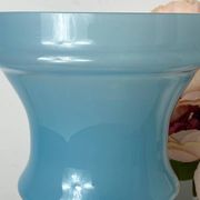 Vase vintage en opaline bleue