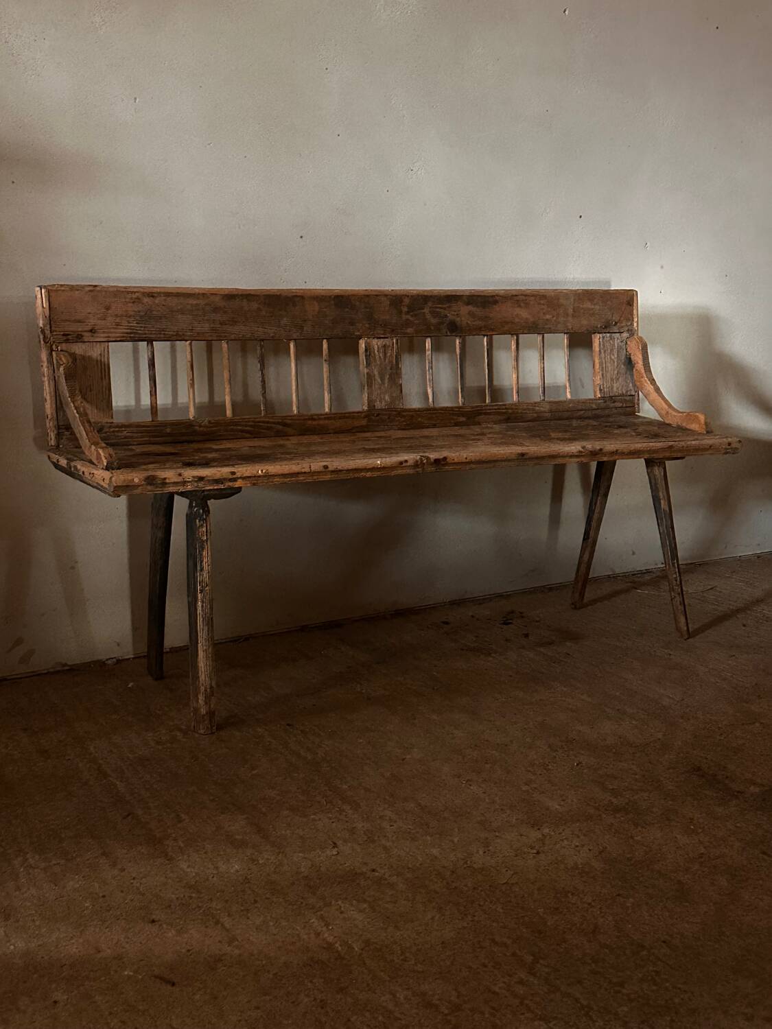 Wooden bench – Wabi Sabi spirit
