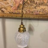 glass suspension