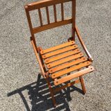 Folding wooden chair