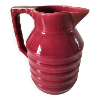 Old raspberry red pitcher from Onnaing, early 20th century.