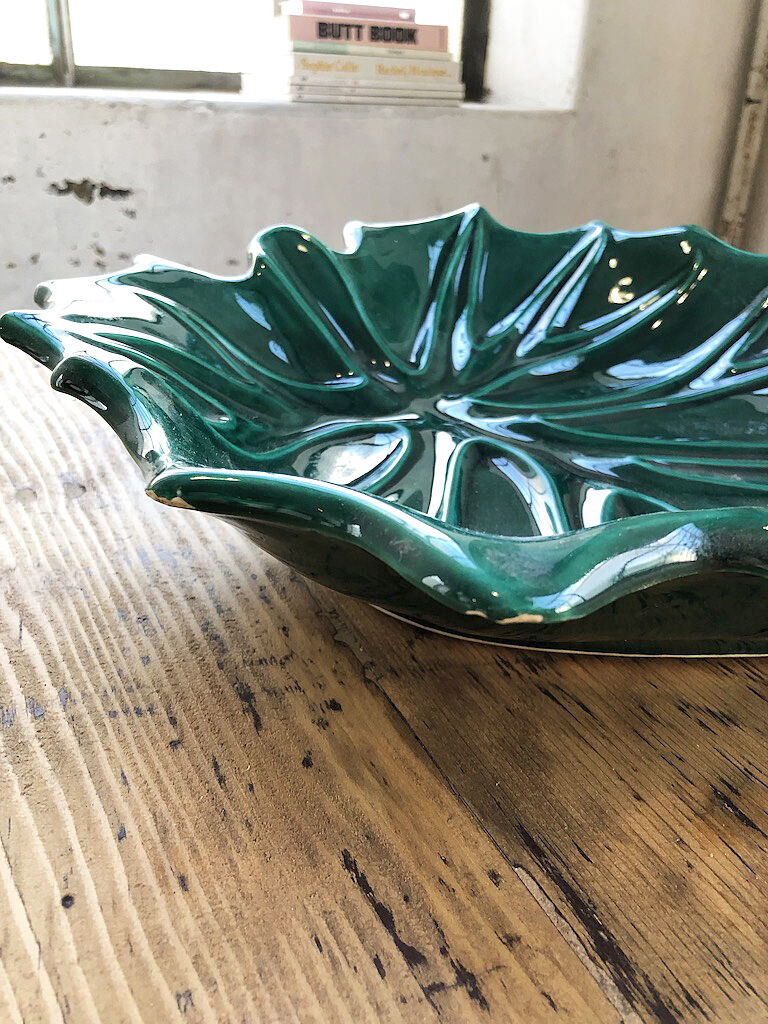 Vallauris green ceramic leaf dish