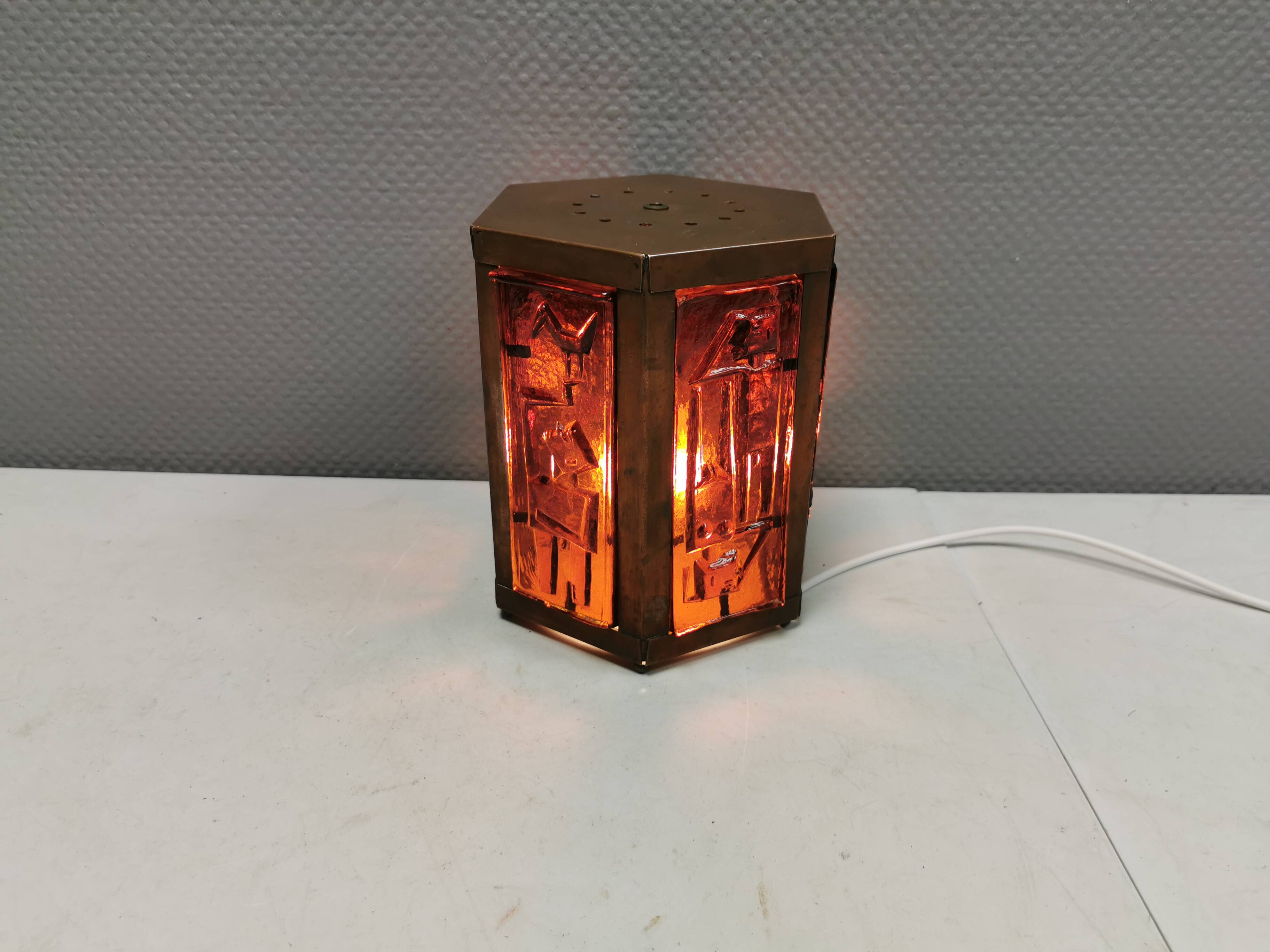 Swedish table lamp in copper and orange glass, by Erik Hoeglund 1960s