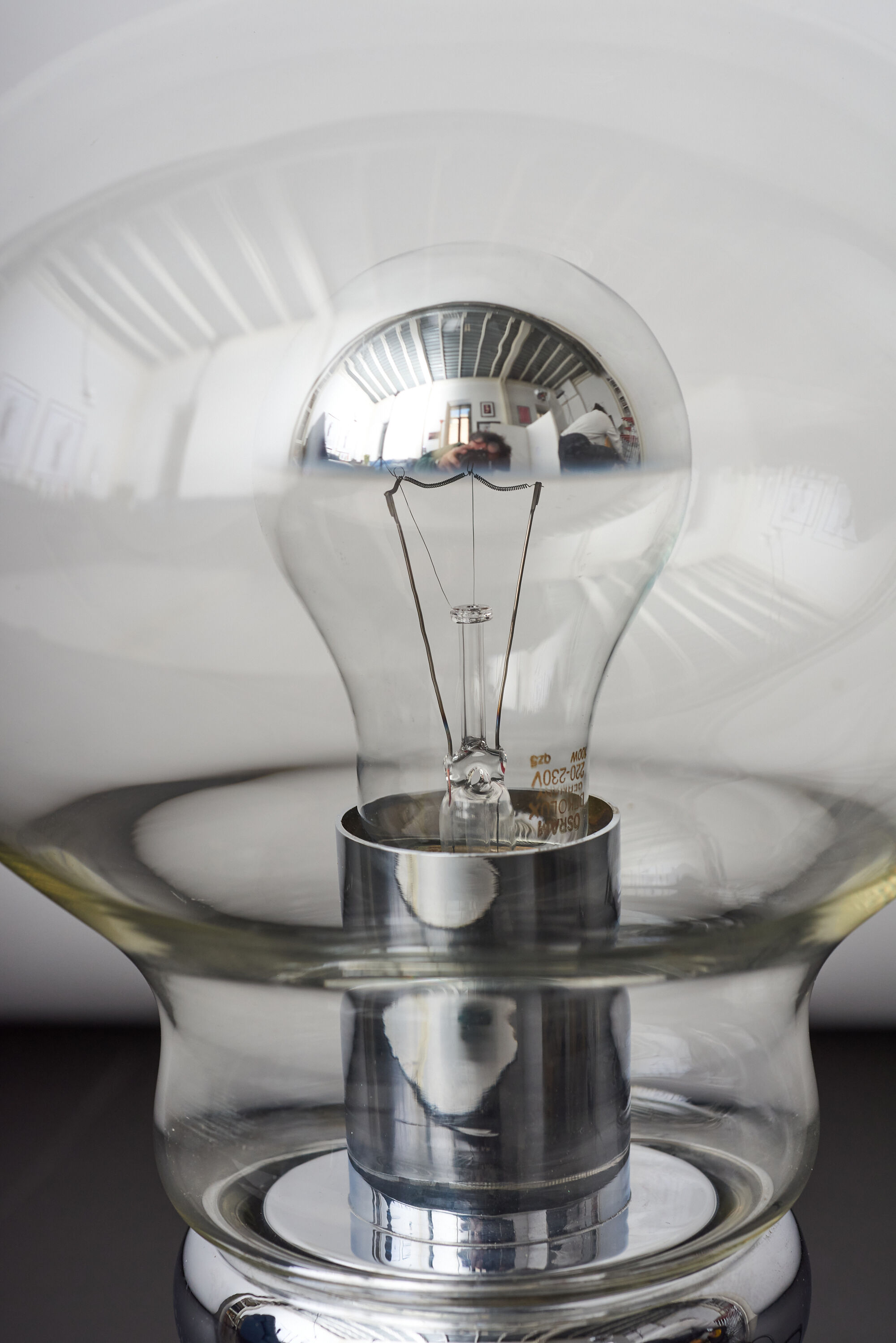 Bulb table light designed by Ingo Maurer, Munich 1966.