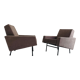 Paire de fauteuils G10 de Pierre Guariche