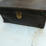 Leather case in brown interior fabric