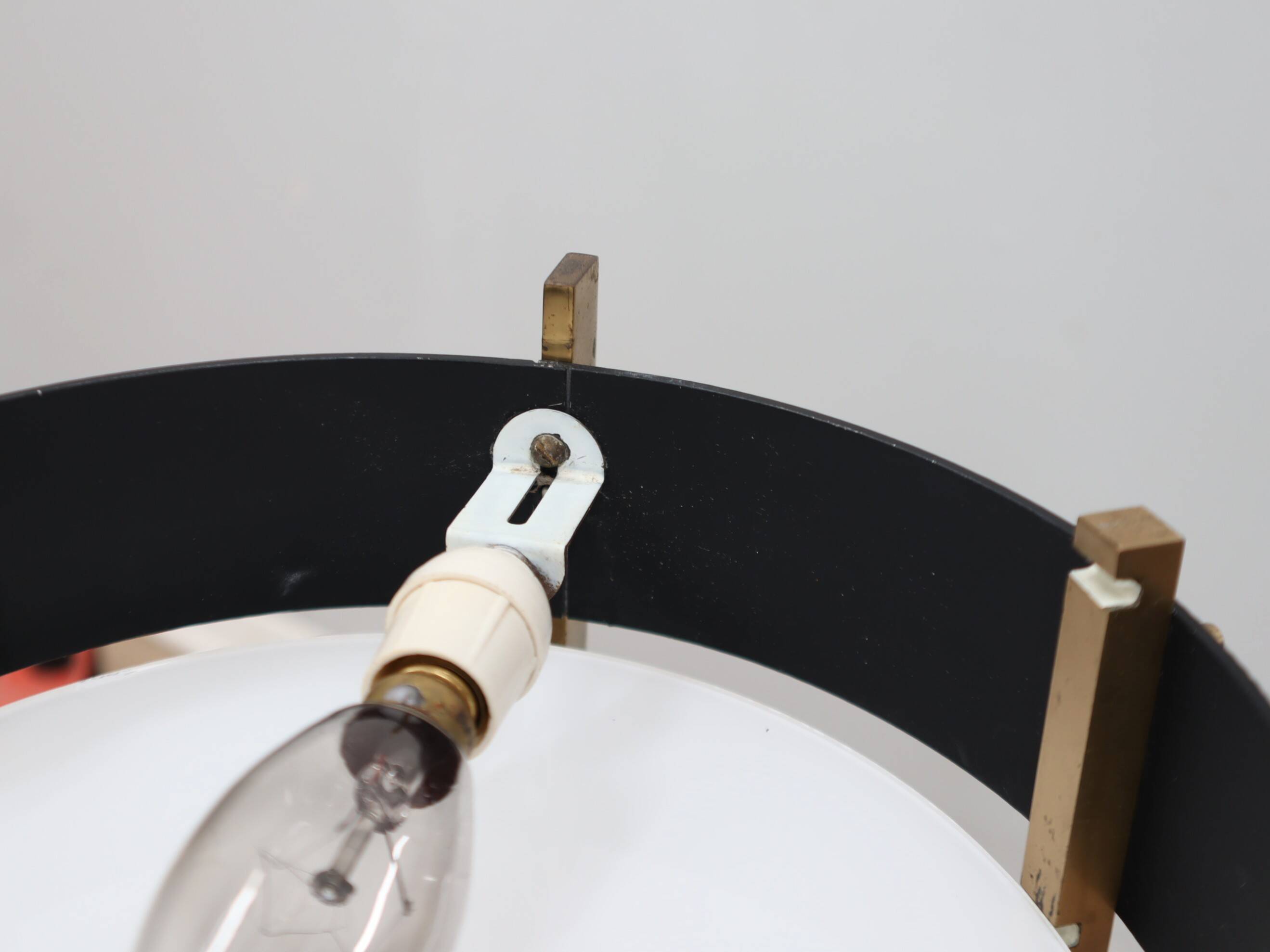 Lampe de table O-Luce rare de milieu de siècle Tito Agnoli années 1950