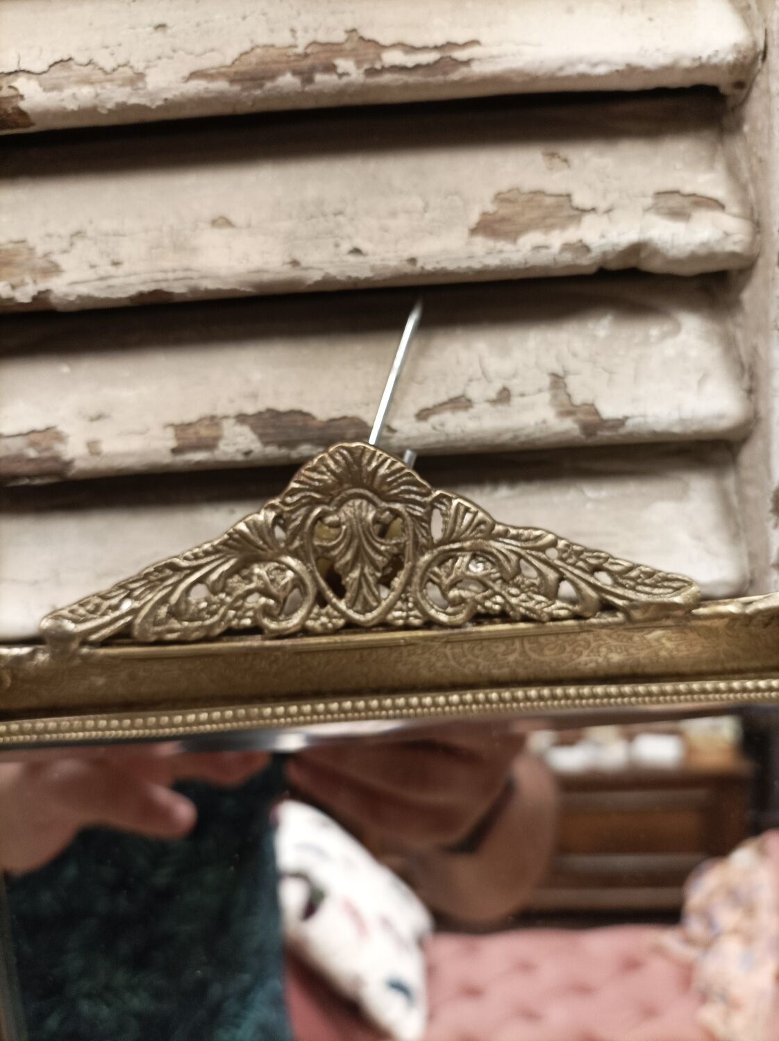 Scalloped and bevelled rectangle mirror