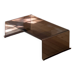 table basse en plexiglas