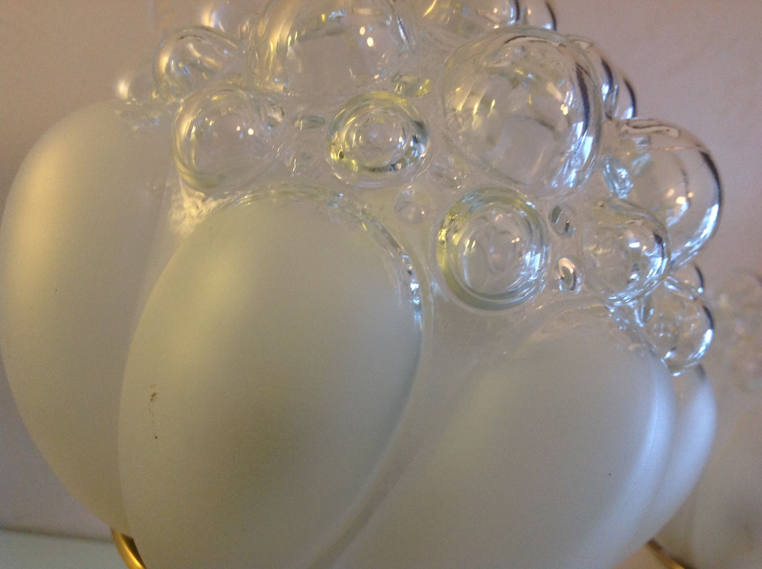 Pair of bubbled glass globe bedside lamps / vintage 60s-70s