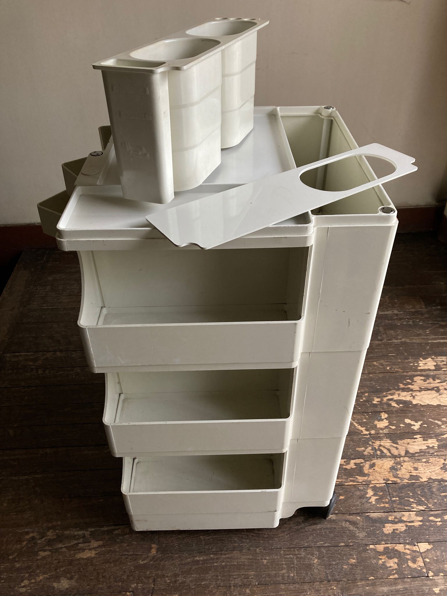 Desserte Boby Joe Colombo 1970 design italien