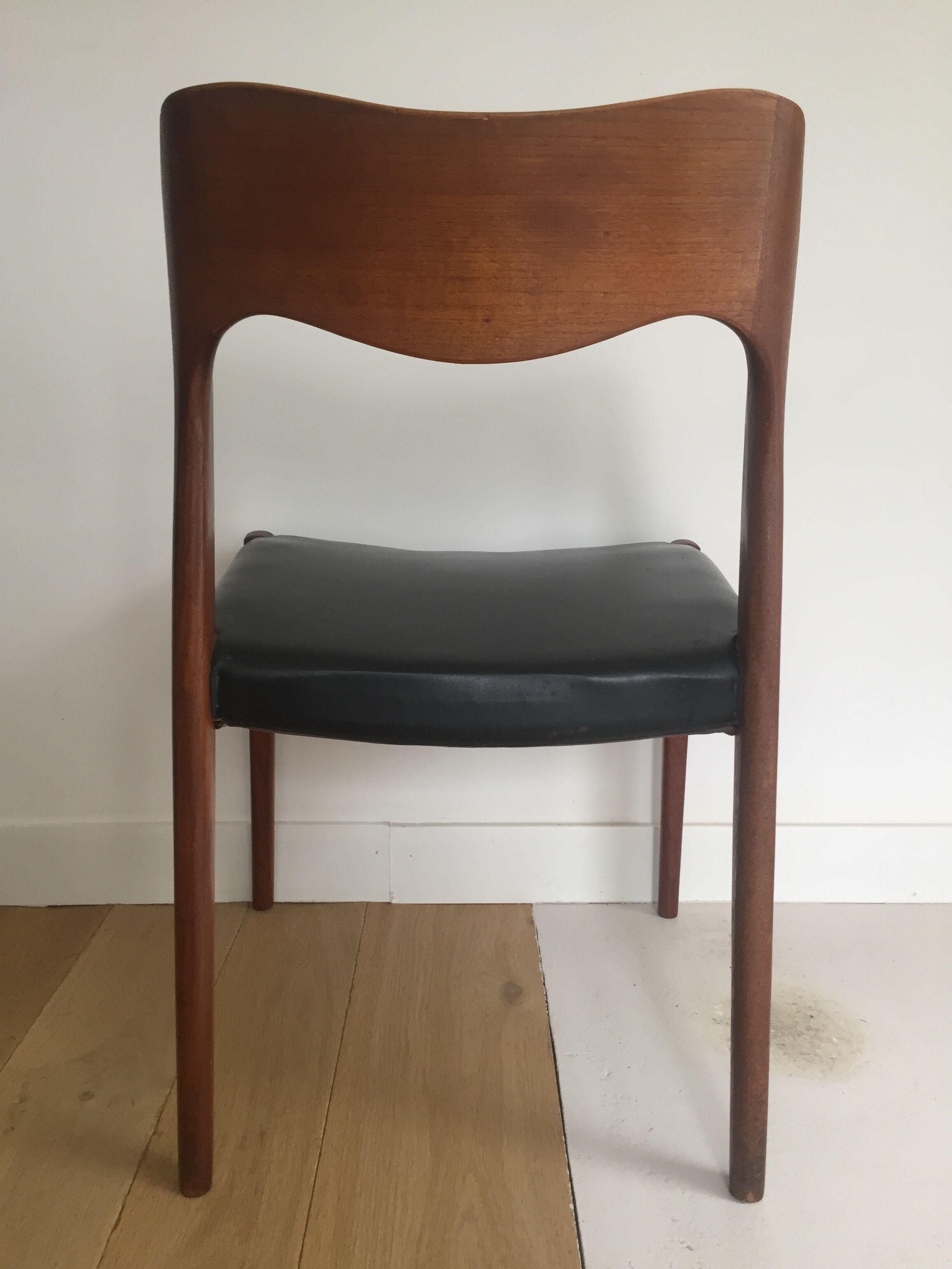 4 scandinavian  chairs  60