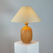 Rare lampe de table vintage en bois par Dyrlund Danemark.