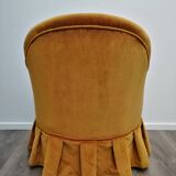 Skirted Toad armchair