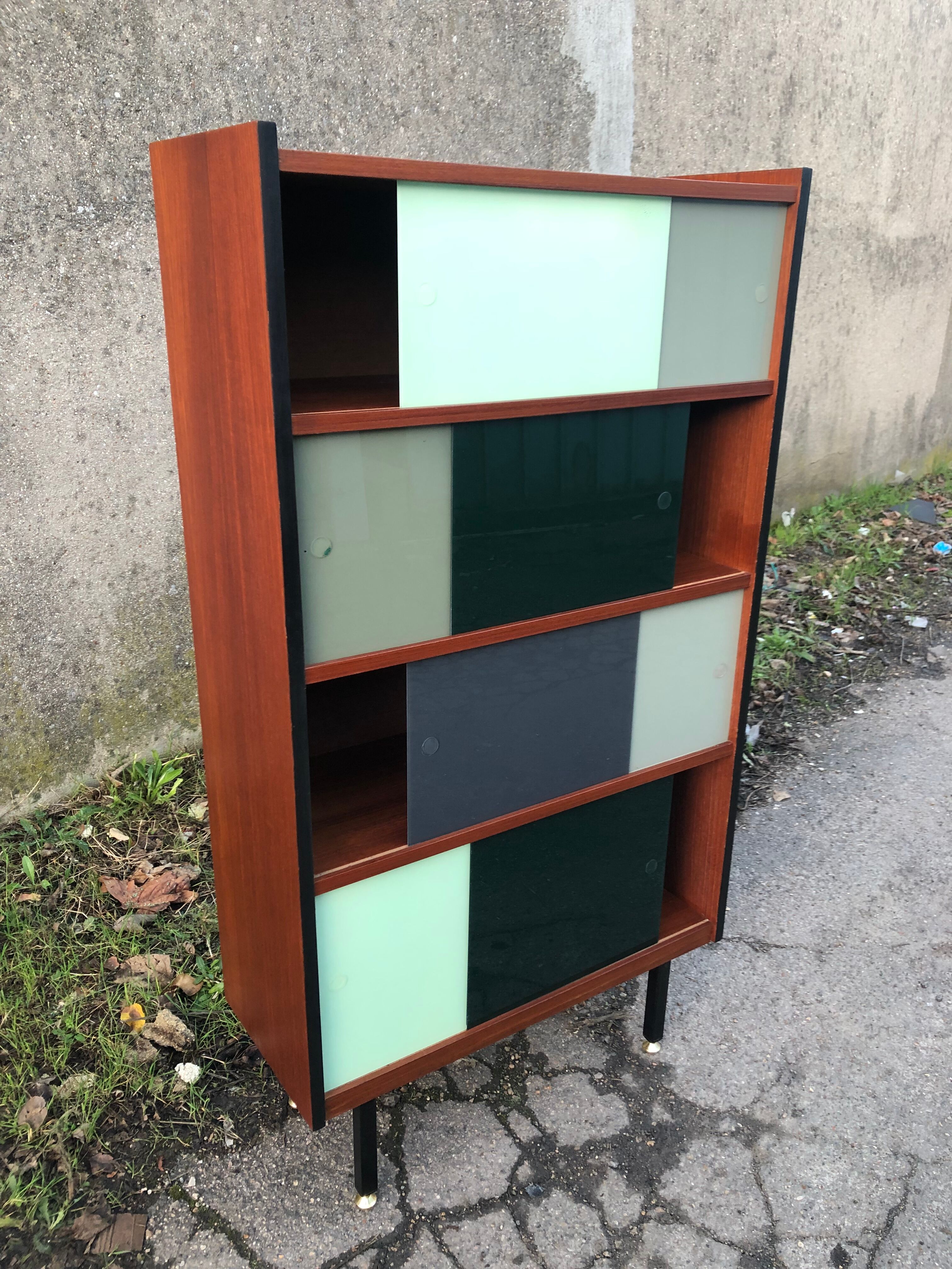 Vintage showcase library 70s