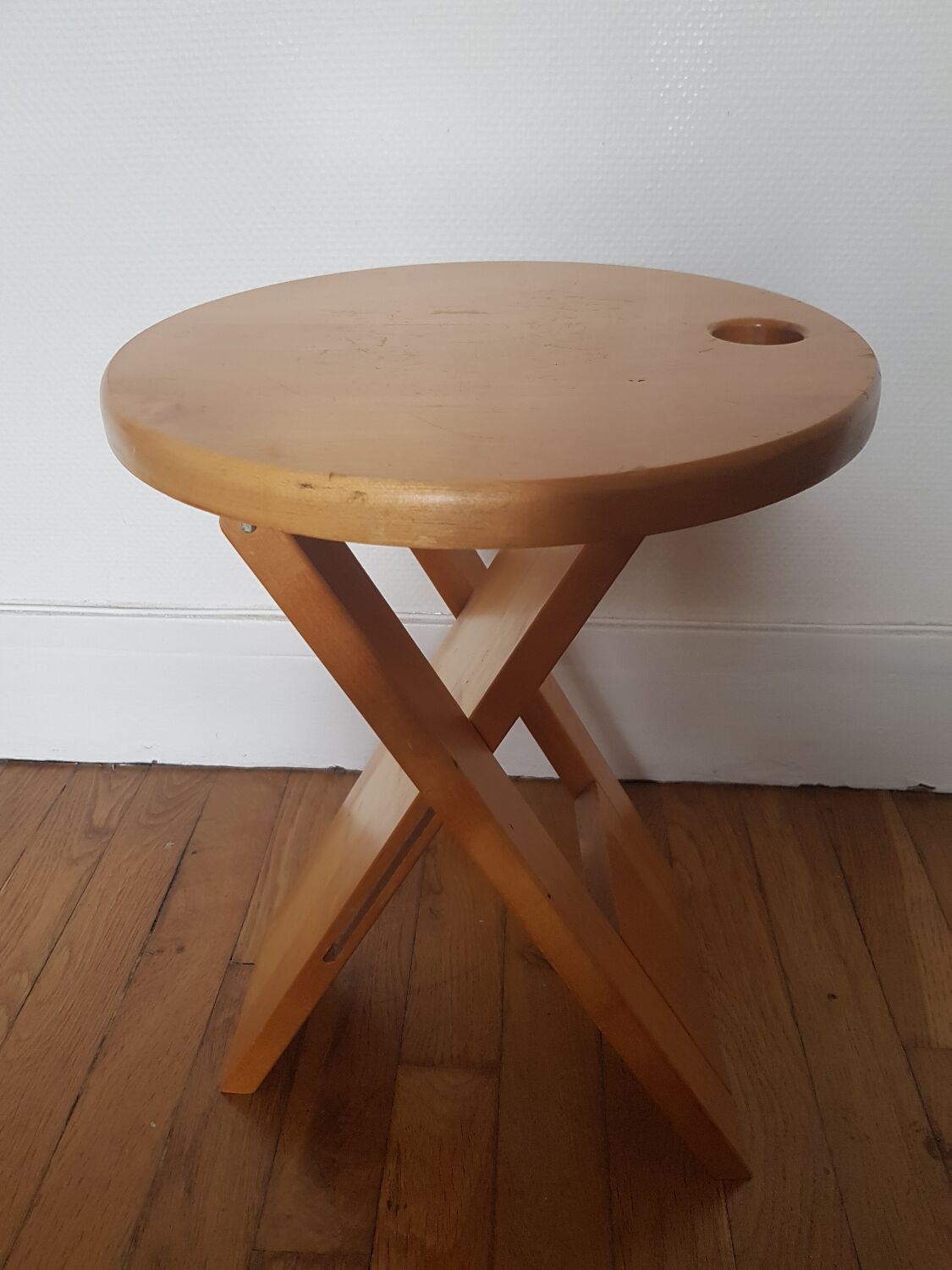 Suzy stool by Adrian Reed