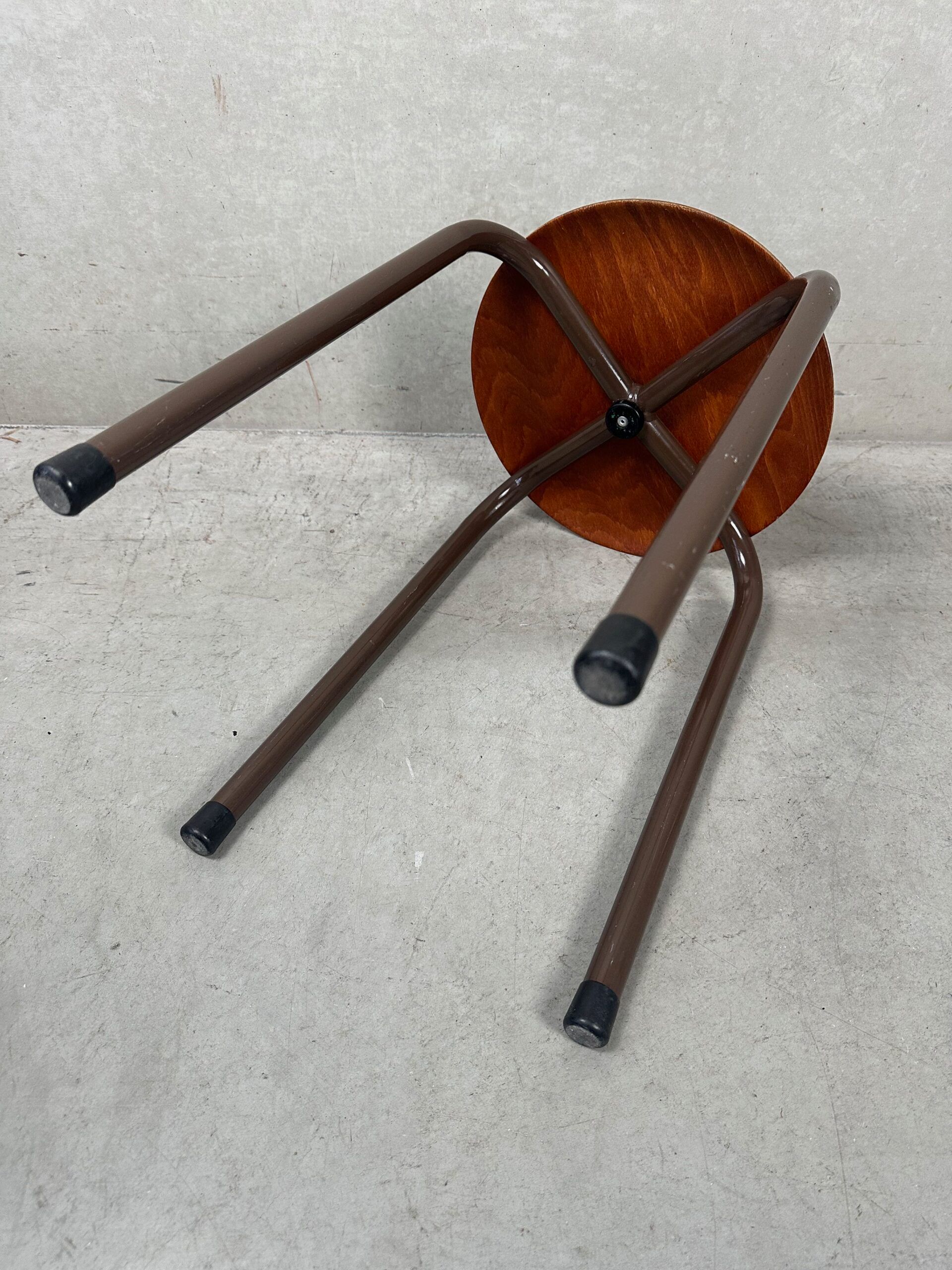 Tabouret vintage – contreplaqué