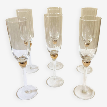 Glass champagne flutes