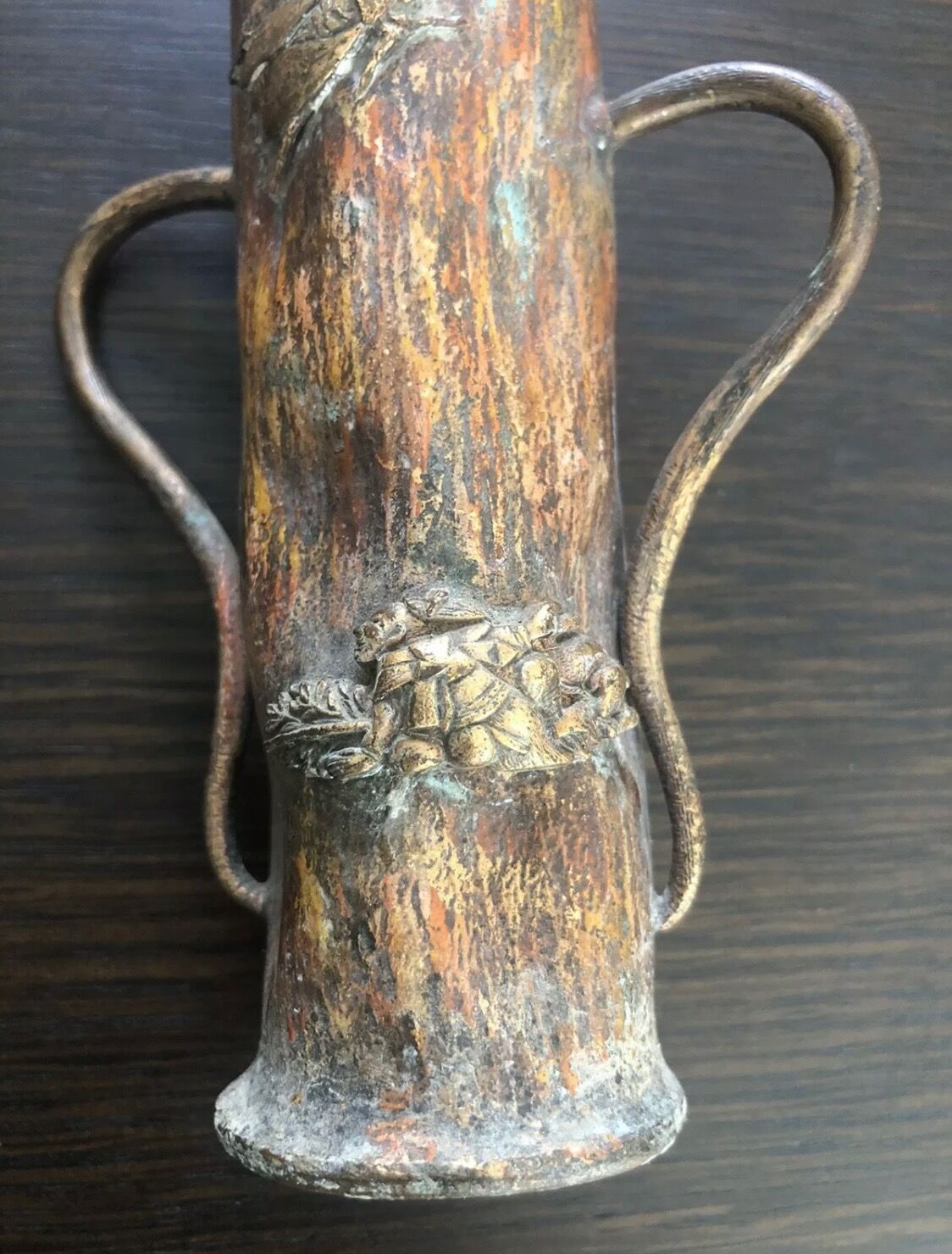 Vase à l'abeille, dinanderie Auguste Klein 1900