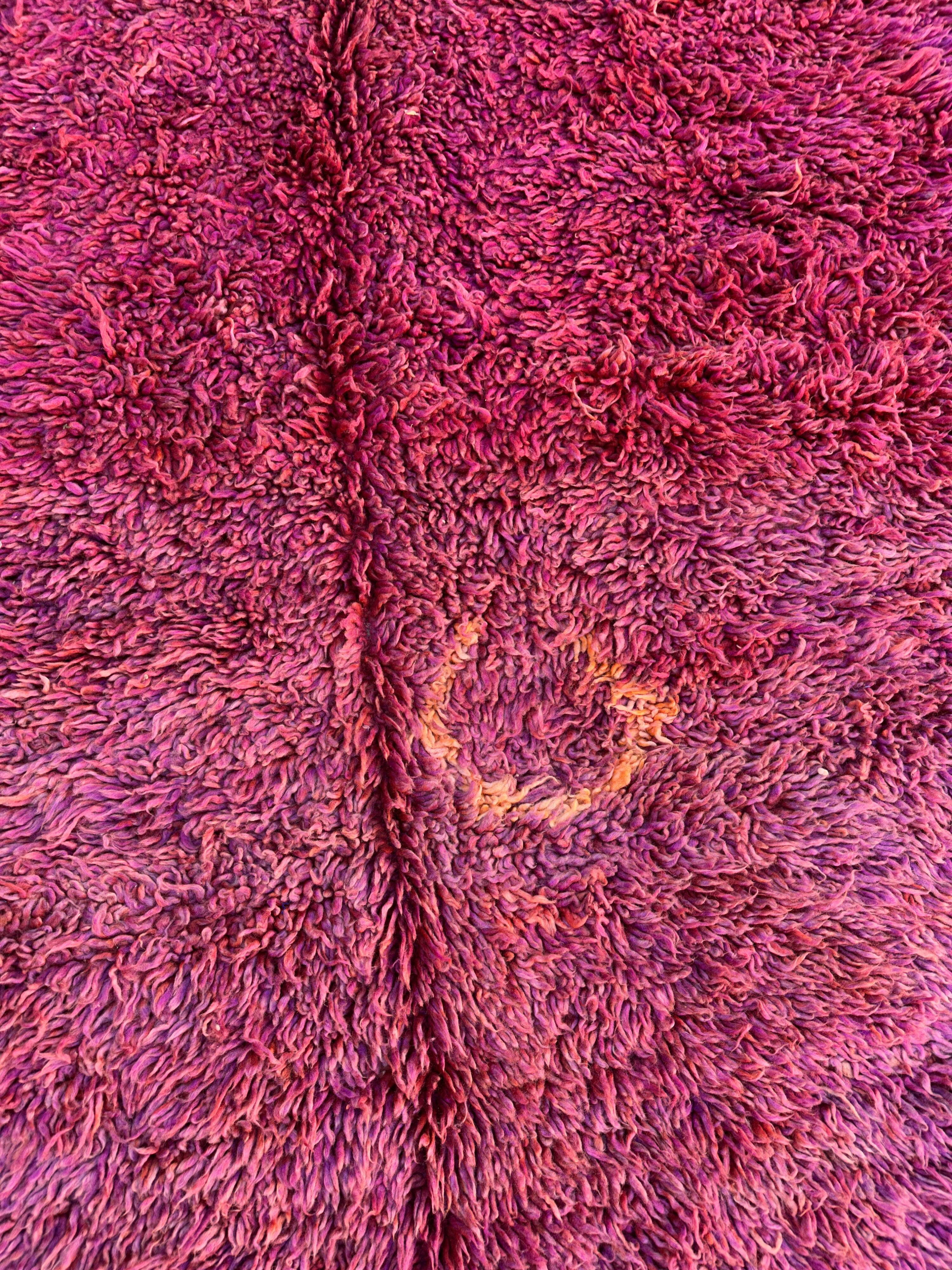 Tapis Marocain Beni M'Guild violet - 187 x 378 cm