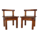 Paire de chaises basses brutaliste en bois massif. Années 60