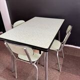 Ensemble table et chaises vintage – Formica